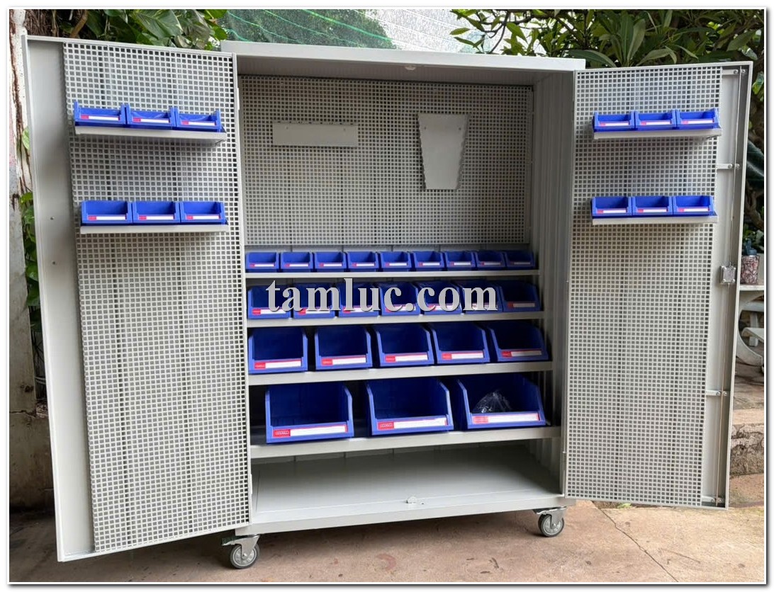 TỦ DỤNG CỤ KẾT HỢP 4 TẦNG KHAY VÀ BẢNG TREO DỤNG CỤ DI ĐỘNG