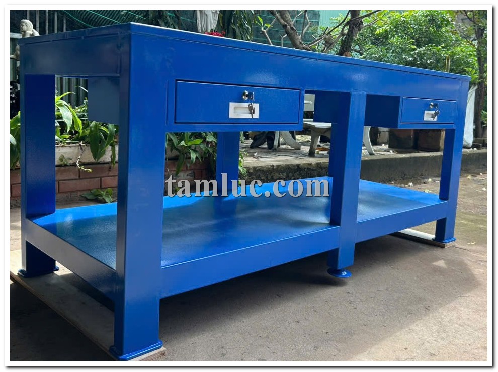 bàn nguội, bàn nguội cơ khí, bàn nguội inox, bàn nguội kết hợp tủ, bàn nguội công nghiệp, bàn thao tác cơ khí, bàn thao tác công nghiệp, bàn nguội có tủ, bàn nguội có ngăn kéo, bàn nguội xưởng cơ khí, bàn cơ khí công nghiệp, bàn làm việc cơ khí, bàn thao tác có tủ dụng cụ, bàn nguội theo yêu cầu