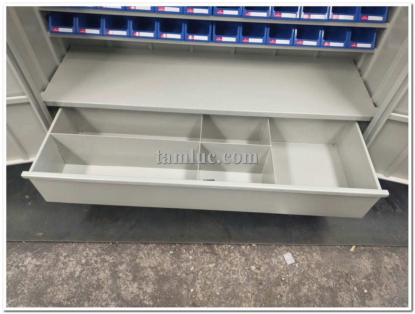 tủ dụng cụ khay nhựa, tủ đựng linh kiện 96 khay, tủ dụng cụ công nghiệp, tủ đựng ốc vít bulong, tủ dụng cụ nhiều ngăn, tủ dụng cụ nhà xưởng, tủ khay nhỏ cơ khí