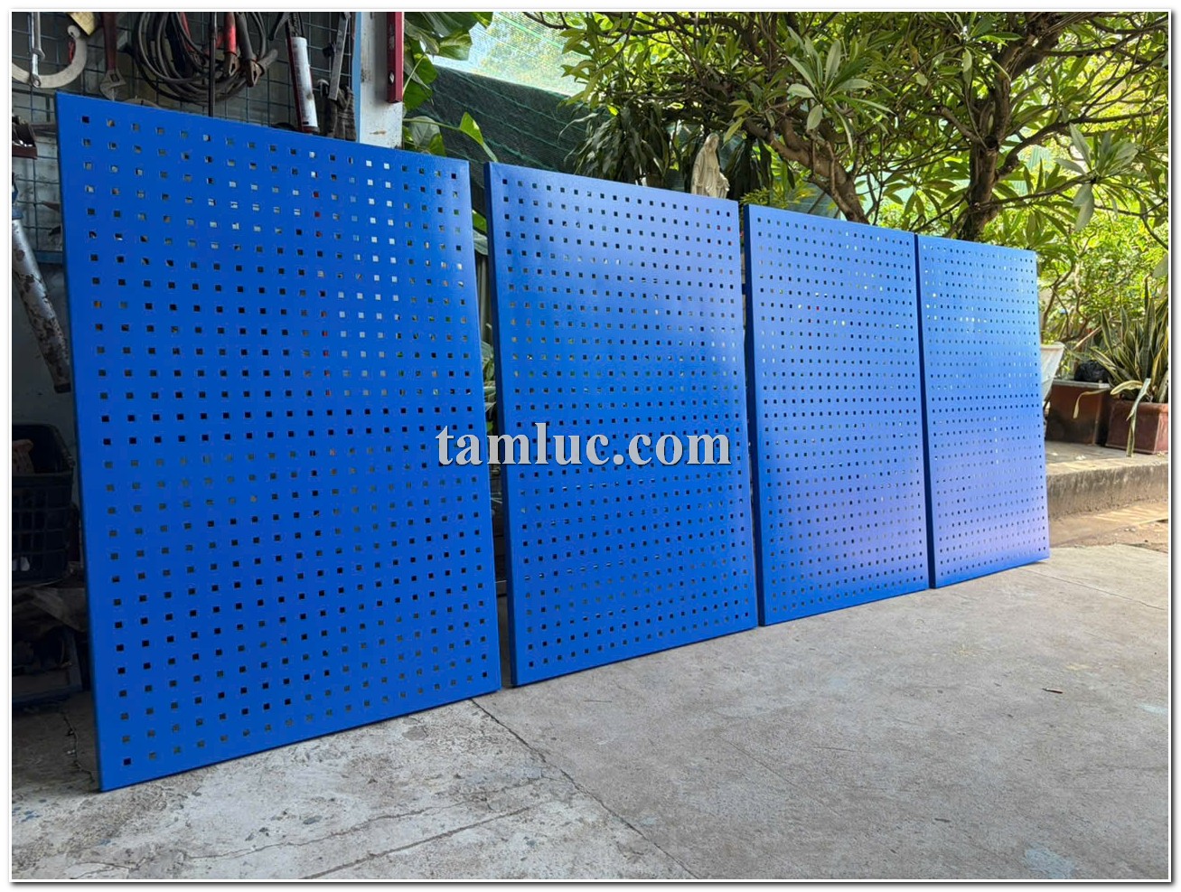 bảng treo dụng cụ gắn tường, bảng treo dụng cụ cơ khí, bảng treo dụng cụ nhà xưởng, bảng treo dụng cụ đục lỗ, bảng treo dụng cụ theo yêu cầu, gia công bảng treo dụng cụ, bảng treo dụng cụ treo tường, giá bảng treo dụng cụ, bảng treo dụng cụ công nghiệp, bảng treo dụng cụ 5S