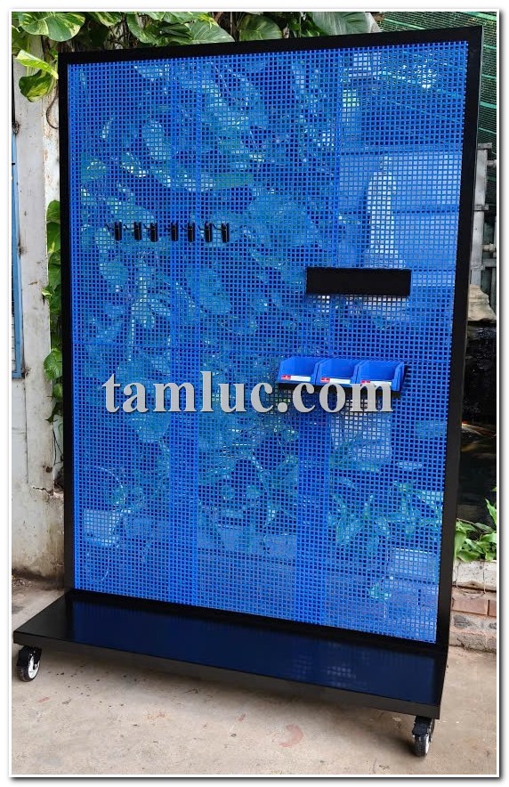 bảng treo dụng cụ, tổ chức dụng cụ, sắp xếp dụng cụ, phụ kiện bảng treo dụng cụ, móc treo dụng cụ, khay đựng dụng cụ, tủ dụng cụ, bàn thao tác có bảng treo, bảng treo dụng cụ nhà xưởng, quản lý dụng cụ nhà xưởng