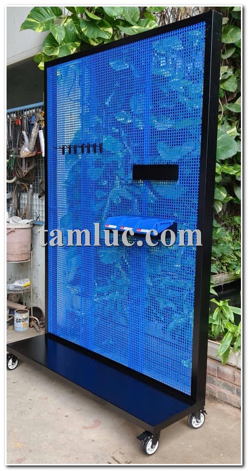 Bảng treo dụng cụ, Bảng treo dụng cụ công nghiệp, Bảng treo dụng cụ cơ khí, Bảng treo dụng cụ có bánh xe, Bảng treo đồ nghề, Bảng treo dụng cụ 5S, Bảng thép đục lỗ treo dụng cụ, Giá treo dụng cụ nhà xưởng, Bảng treo dụng cụ 30 móc, Bảng dụng cụ đục lỗ
