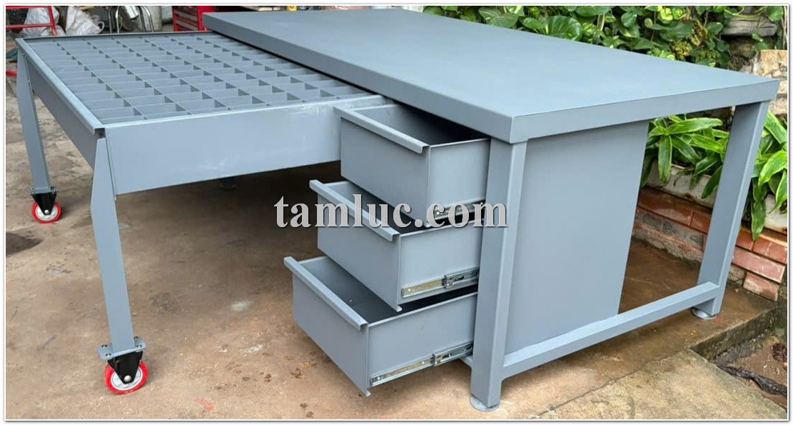 bàn thao tác đựng bộ gá khuôn, bàn thao tác bộ gá, bàn thao tác khuôn mẫu, bàn để bộ gá khuôn, bàn thao tác đựng bộ gá khuôn, bàn thao tác bộ gá, bàn thao tác khuôn mẫu, bàn để bộ gá khuôn